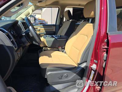 2021 Ram 1500 Big Horn Crew Cab Short Bed - zdjęcie 6 z 22 - miniatura