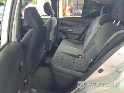 2019 Nissan Kicks S - zdjęcie 13 z 21 - miniatura
