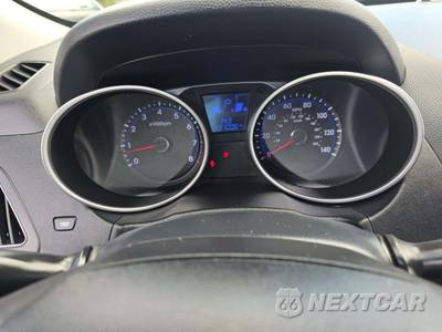 2012 Hyundai Tucson GL - zdjęcie 9 z 27 - miniatura