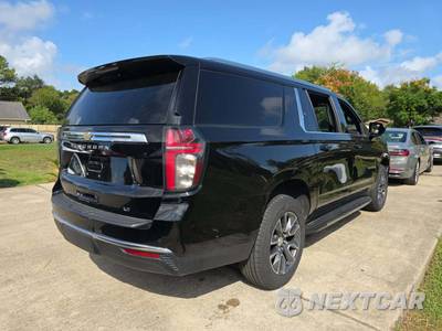 2023 Chevrolet Suburban LT 1LT - zdjęcie 3 z 26 - miniatura