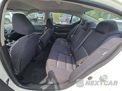 2022 Nissan Altima S - zdjęcie 10 z 22 - miniatura