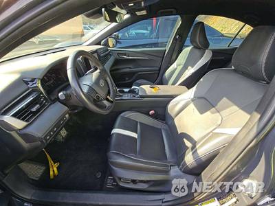 2025 Toyota Camry SE - zdjęcie 6 z 24 - miniatura