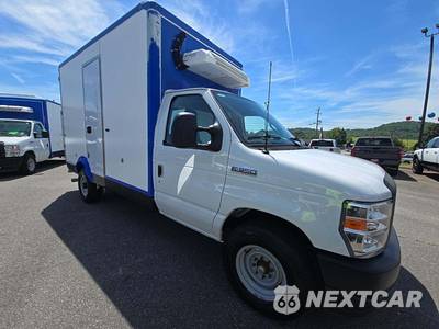 2023 Ford E-350 Cutaway - zdjęcie 4 z 23 - miniatura