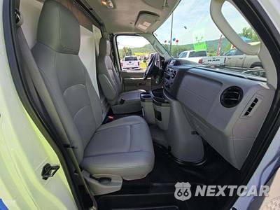 2023 Ford E-350 Cutaway - zdjęcie 15 z 23 - miniatura