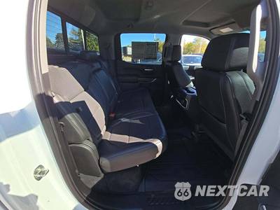 2020 GMC Sierra 1500 SLT Crew Cab Short Bed 4SA - zdjęcie 13 z 24 - miniatura