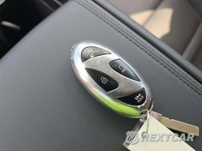 2025 Hyundai Santa Fe SEL - zdjęcie 8 z 22 - miniatura