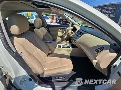 2016 Nissan Altima 2.5 SL - zdjęcie 15 z 31 - miniatura