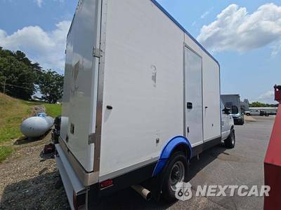 2023 Ford E-350 Cutaway - zdjęcie 3 z 24 - miniatura