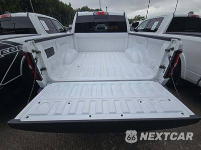 2025 Ram 1500 Rebel Crew Cab Short Bed - zdjęcie 14 z 23 - miniatura