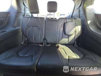 2023 Chrysler Pacifica Touring L 121.6" WB - zdjęcie 11 z 20 - miniatura