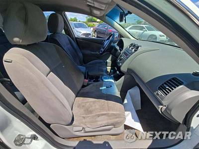 2012 Nissan Altima 2.5 S Sedan - zdjęcie 18 z 40 - miniatura