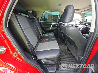 2023 Toyota 4Runner SR5 Premium - zdjęcie 13 z 22 - miniatura