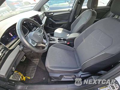 2025 Volkswagen Jetta Sport - zdjęcie 6 z 31 - miniatura