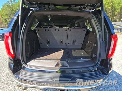 2023 GMC Yukon Denali - zdjęcie 15 z 25 - miniatura