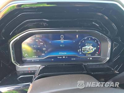 2024 Chevrolet Silverado 2500HD LTZ Crew Cab Medium Bed 1LZ - zdjęcie 6 z 20 - miniatura