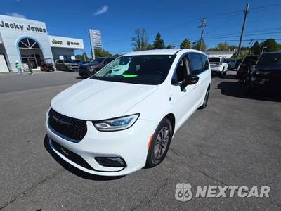 2024 Chrysler Pacifica Hybrid Select 121.6" WB