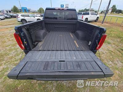 2021 GMC Sierra 1500 Denali Crew Cab Short Bed 5SA - zdjęcie 11 z 24 - miniatura