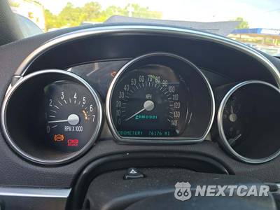 2003 Chevrolet SSR Regular Cab Short Bed - zdjęcie 9 z 29 - miniatura