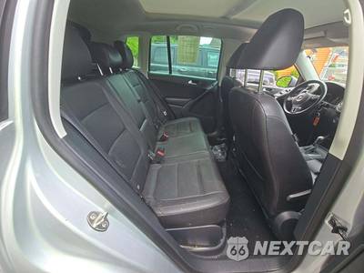 2013 Volkswagen Tiguan S w/Sunroof - zdjęcie 16 z 31 - miniatura