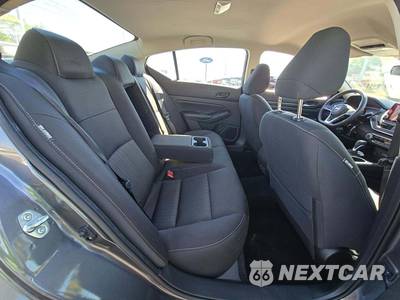 2024 Nissan Altima SV - zdjęcie 13 z 26 - miniatura