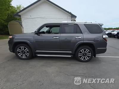 2016 Toyota 4Runner SR5 - zdjęcie 3 z 28 - miniatura