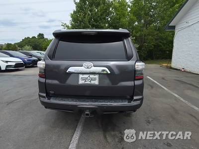 2016 Toyota 4Runner SR5 - zdjęcie 4 z 28 - miniatura