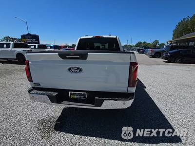 2024 Ford F-150 XLT Crew Cab Medium Bed - zdjęcie 4 z 24 - miniatura