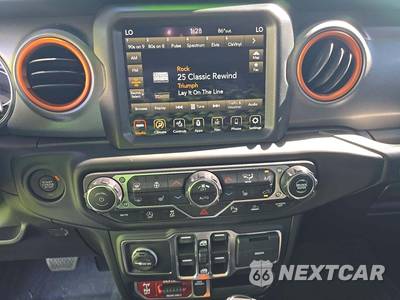 2023 Jeep Gladiator Mojave Crew Cab Medium Bed - zdjęcie 10 z 25 - miniatura