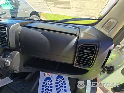 2025 Ram ProMaster 2500 Cargo Van Tradesman w/Passenger Seat Low Roof 136.0" WB - zdjęcie 18 z 21 - miniatura