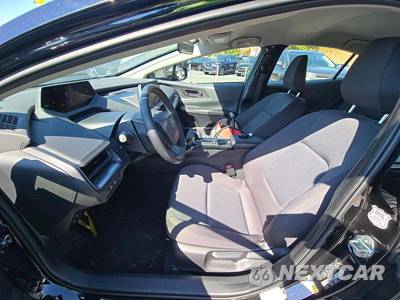 2025 Toyota Prius LE - zdjęcie 3 z 24 - miniatura