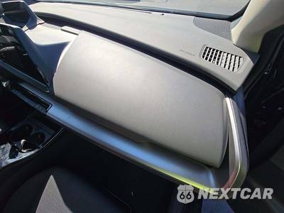 2025 Toyota Prius LE - zdjęcie 16 z 24 - miniatura