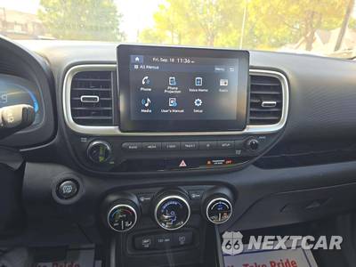 2025 Hyundai Venue SEL - zdjęcie 10 z 20 - miniatura