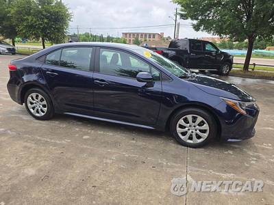 2026 Toyota Corolla LE Sedan - zdjęcie 4 z 20 - miniatura