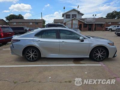 2024 Toyota Camry SE - zdjęcie 4 z 26 - miniatura