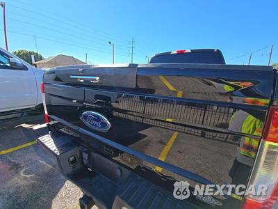 2017 Ford Super Duty F-250 XLT Crew Cab Medium Bed - zdjęcie 28 z 30 - miniatura