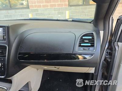 2019 Dodge Grand Caravan SXT 121.2" WB - zdjęcie 20 z 25 - miniatura