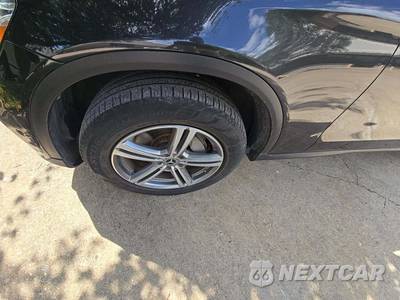 2021 Mercedes-Benz GLC 300 - zdjęcie 24 z 27 - miniatura