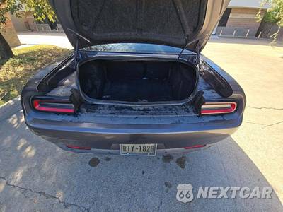 2015 Dodge Challenger Scat Pack - zdjęcie 14 z 31 - miniatura