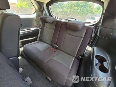 2019 Nissan Pathfinder S - zdjęcie 14 z 27 - miniatura
