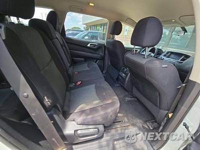 2019 Nissan Pathfinder S - zdjęcie 17 z 27 - miniatura