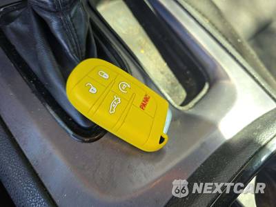 2020 Dodge Charger SXT - zdjęcie 8 z 35 - miniatura