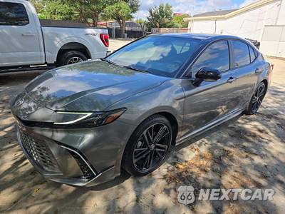 2026 Toyota Camry XSE - zdjęcie 1 z 20 - miniatura