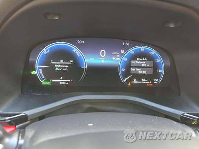 2026 Toyota Camry XSE - zdjęcie 9 z 20 - miniatura