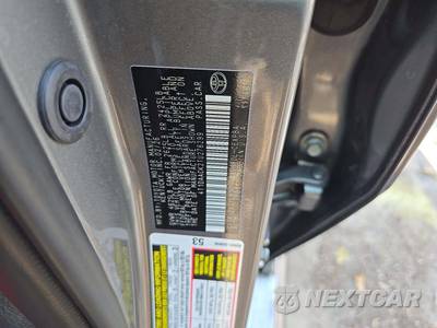 2026 Toyota Camry XSE - zdjęcie 5 z 20 - miniatura
