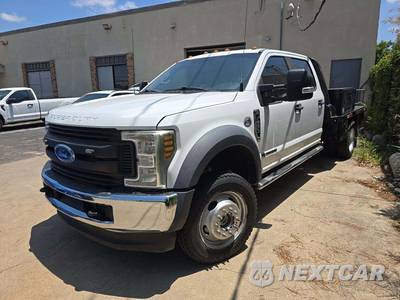 2019 Ford Super Duty F-550 Cab Chassis XL Crew Cab DRW