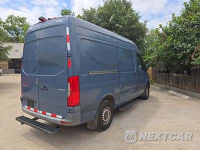 2019 Mercedes-Benz Sprinter 2500 Cargo Van Standard Roof 144.0" WB - zdjęcie 3 z 31 - miniatura