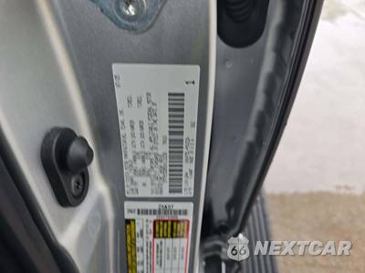 2025 Toyota Tundra i-FORCE MAX 1794 Edition Crew Cab Short Bed - zdjęcie 5 z 20 - miniatura