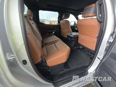 2025 Toyota Tundra i-FORCE MAX 1794 Edition Crew Cab Short Bed - zdjęcie 16 z 20 - miniatura