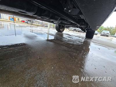 2025 Toyota Tundra i-FORCE MAX 1794 Edition Crew Cab Short Bed - zdjęcie 17 z 20 - miniatura