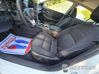 2025 Nissan Altima SV - zdjęcie 6 z 21 - miniatura